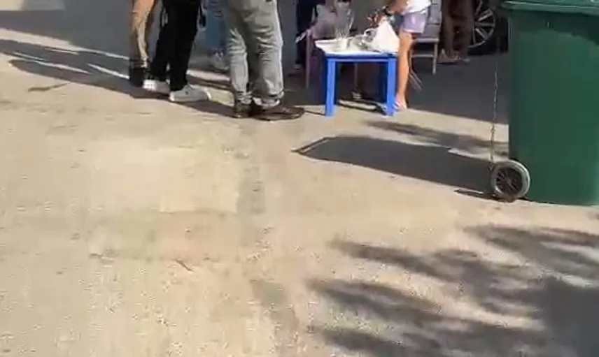 Bursa'da çocukların limonata girişimine büyük destek: Ekipler tamamını satın aldı