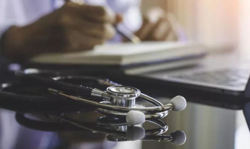 14 Mart Tıp Bayramı doktorlara tatil mi, doktorlar çalışıyor mu?