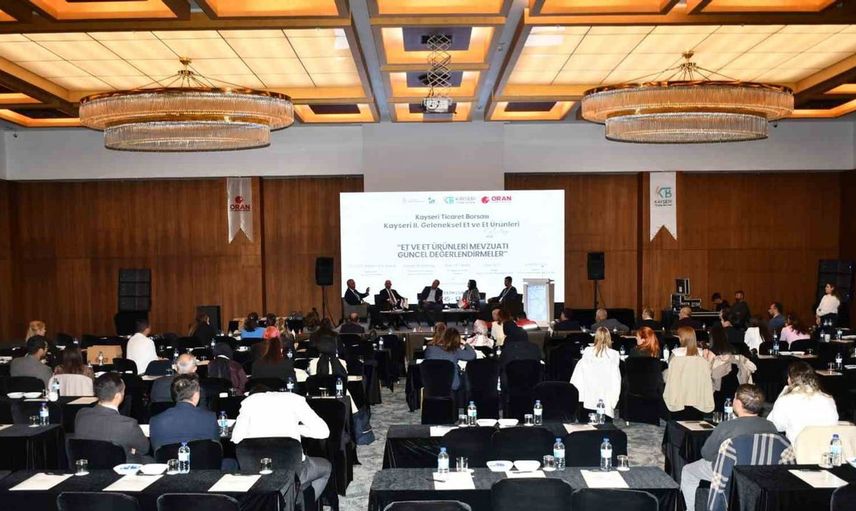 Kayseri'de gıda sektörünün geleceği masaya yatırıldı: Yeni düzenlemeler yerel lezzetleri korumayı hedefliyor