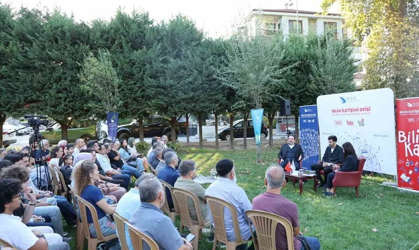 Düzce Üniversitesi'nde Gazze İçin Bilim Kafe etkinliği umudu yeşertiyor