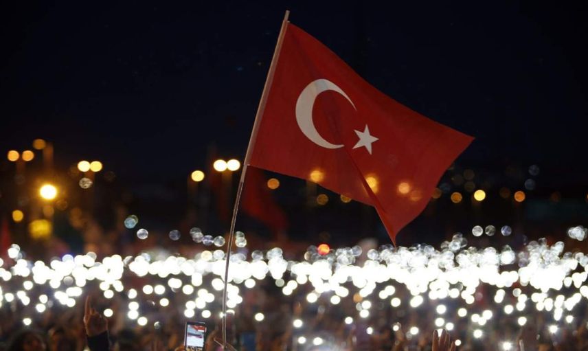15 Temmuz resmi tatil mi? 15 Temmuz Demokrasi ve Milli Birlik Günü’nde toplu taşıma ücretsiz mi? 2023 resmi tatil günleri