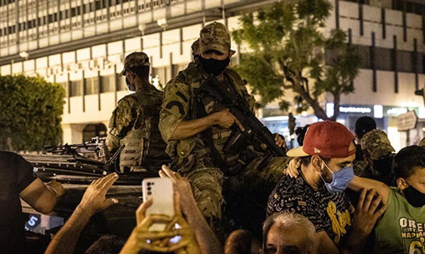 15 Temmuz Şakşakçıları Tunus Darbecilerini de Alkışlıyor!