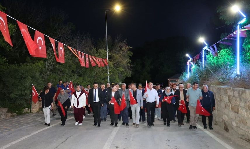 15 Temmuz Tomarza ve Bünyan'da coşkuyla kutlandı