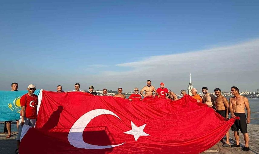 15 Temmuz’un 10’uncu yılında Boğaz’da anma yüzüşü