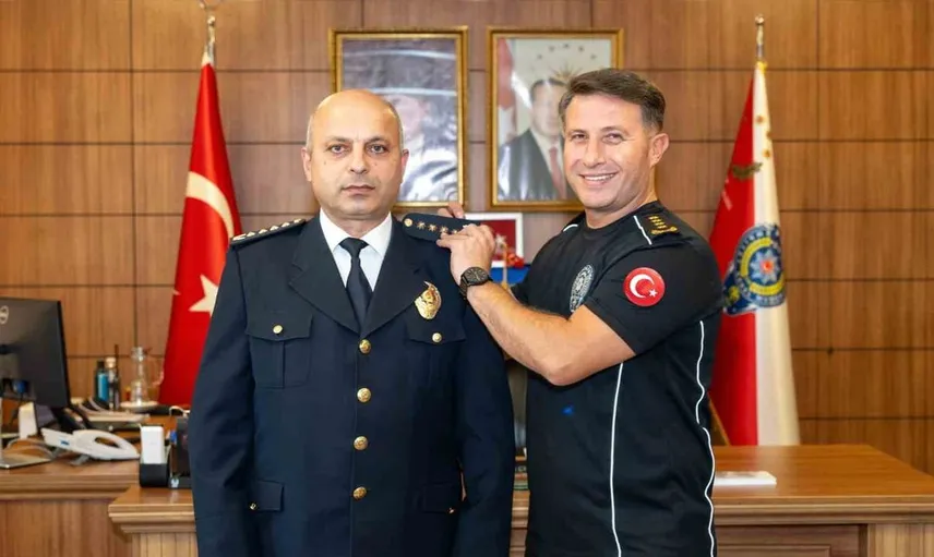 Bilecik'te emniyet müdürü ilhami araali yeni rütbesini aldı
