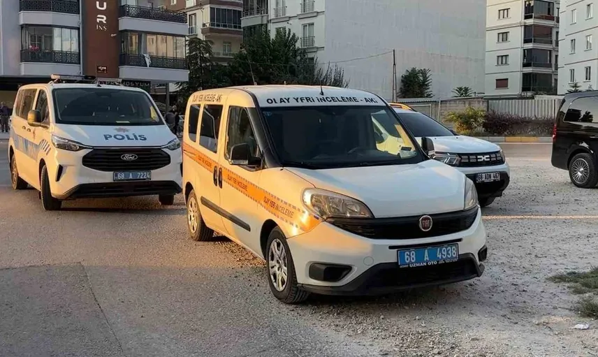 Aksaray'da 5. kattan düşen genç kız yaşamını yitirdi