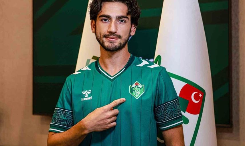 Iğdır FK, Yiğit Ali Buz ile 3+1 yıllık sözleşme imzaladı