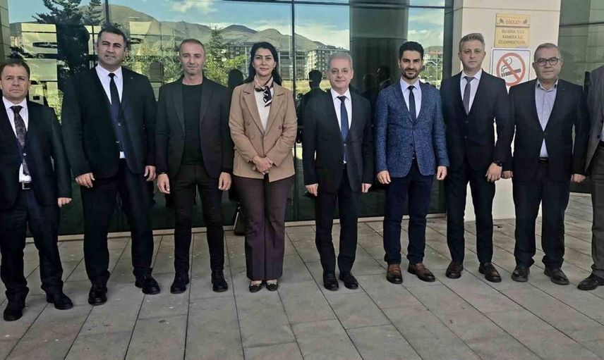 Erzincan sağlık müdürlüğü yöneticileri eğitimde bir araya geldi