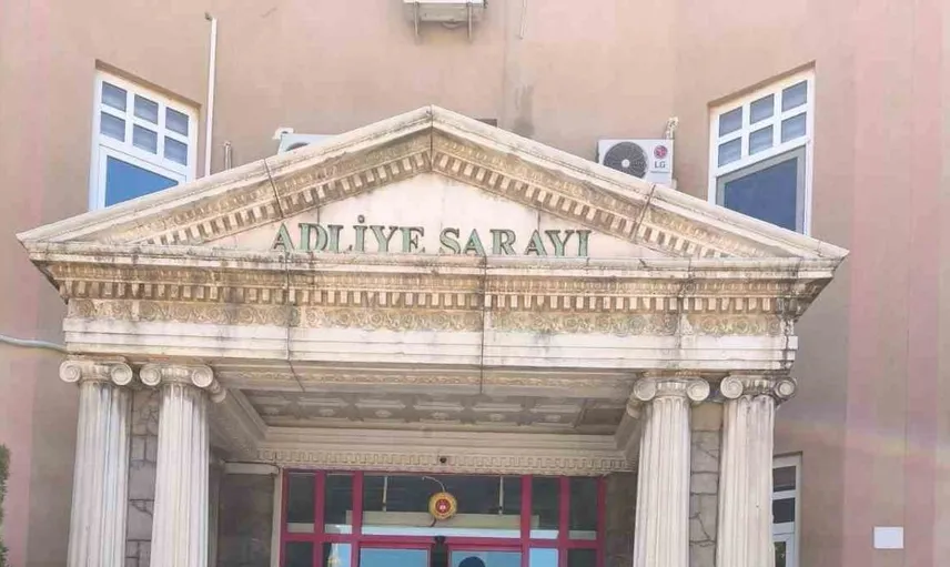 Hırsızlık suçundan aranan şahıs Didim'de jandarma tarafından yakalandı