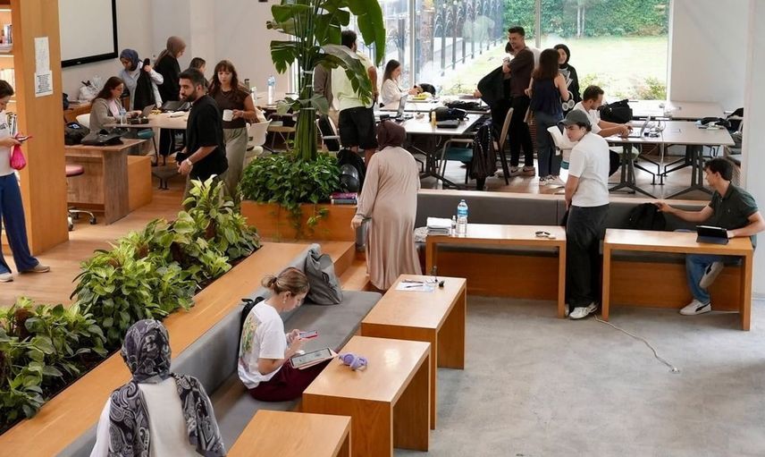 Düzce'de kütüphaneler gençlerin bilgiye olan açlığını karşılıyor
