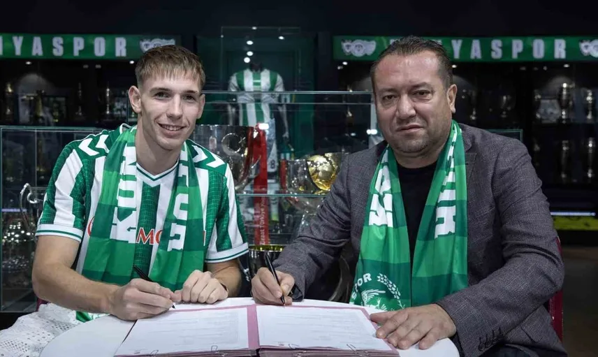 Konyaspor, genç yetenek Rajmund Toth ile anlaşma sağladı