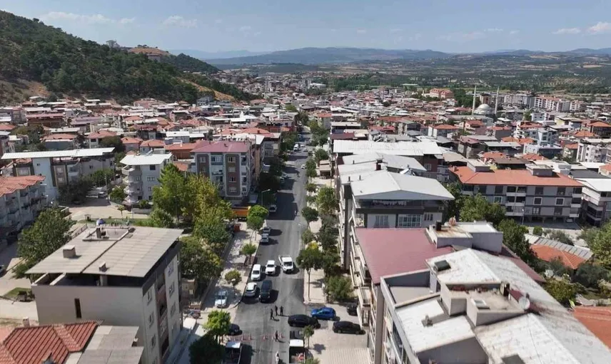 Besim Dutlulu, altyapı projelerini inceledi: Soma ve Akhisar'da önemli yatırımlar