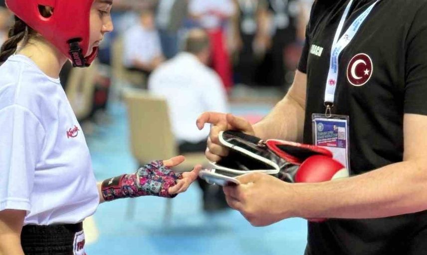 Ekrem Kesgin İtalya'da milli takımı temsil edecek