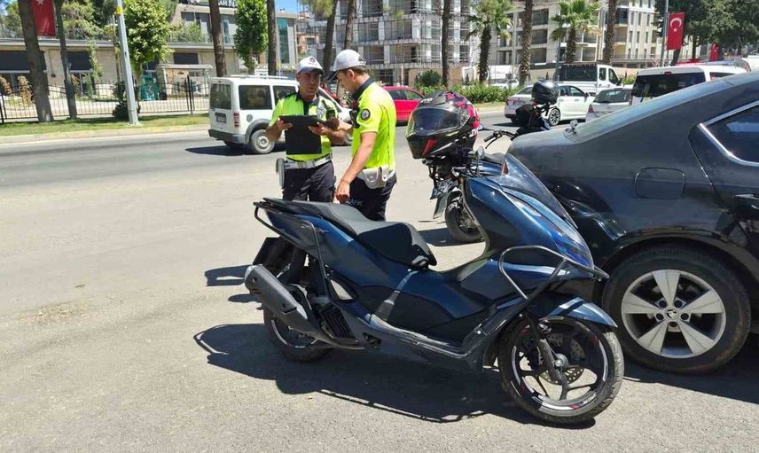 Adıyaman'da motosiklet kazasında 2 kişi yaralandı