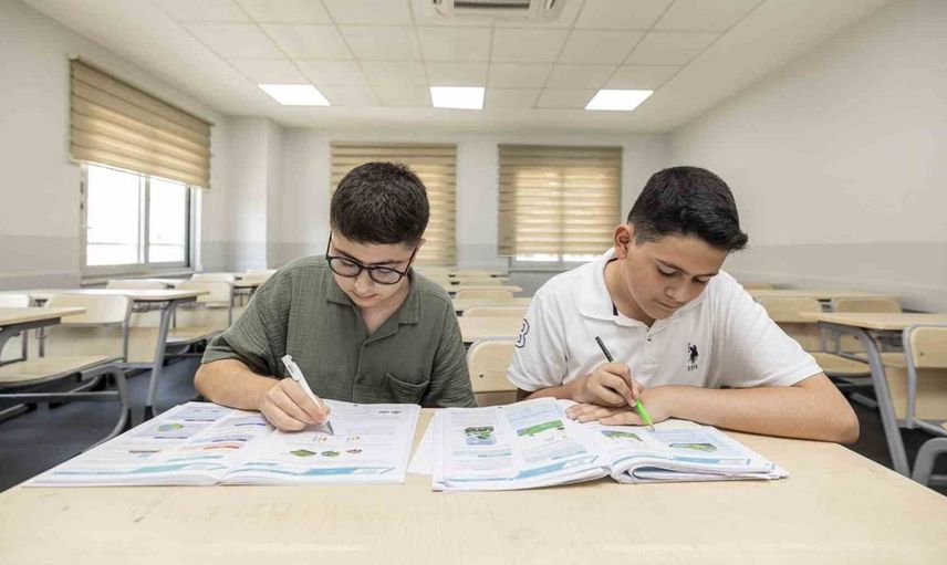 Mersin Büyükşehir Belediyesi kursları LGS’de önemli başarı sağladı