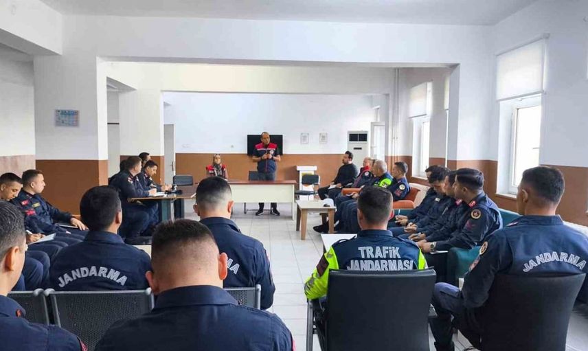Köşk'te jandarmaya taklit ürünlerle mücadele eğitimi verildi