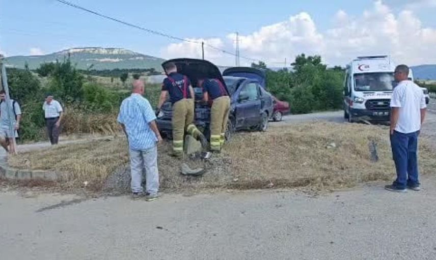 Karabük'te iki ayrı trafik kazası: 4 yaralı