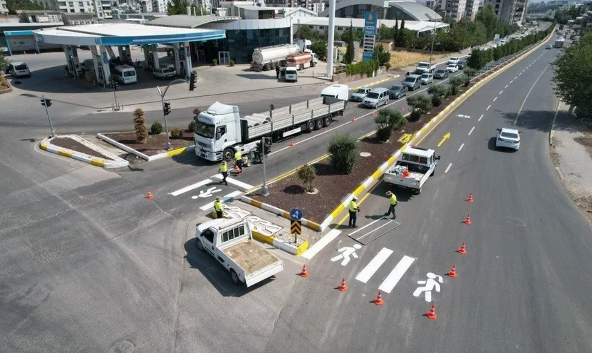 Adıyaman'da ulaşım konforunu artırmak için yollar yenileniyor