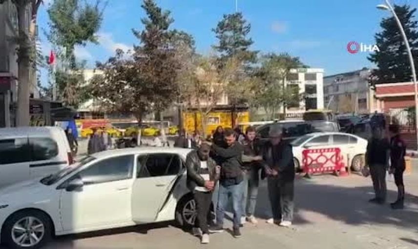 Büyükçekmece'de sahte savcı dolandırıcılığına son: 3 milyon lira vurgun yapan şahıs yakalandı