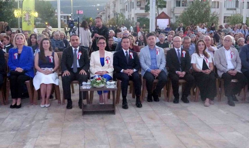 Menteşe kültür şenliği coşkuyla başladı