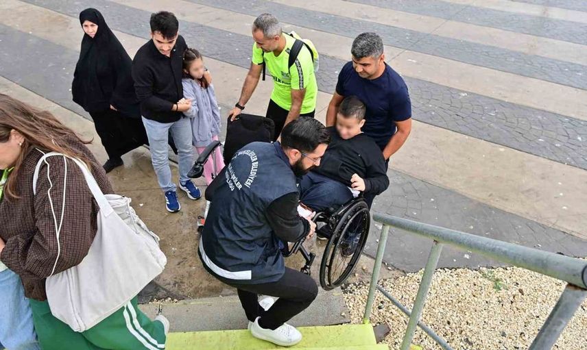 Bahçelievler Belediyesi'nden engellilere özel boğaz turu etkinliği
