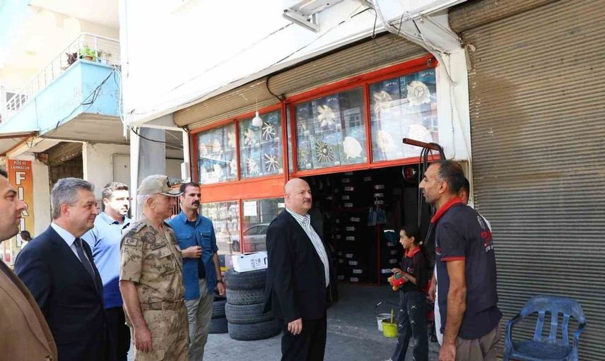 Adıyaman valisi ab Abdullah Küçük, kahta'da esnaf ve vatandaşlarla buluştu