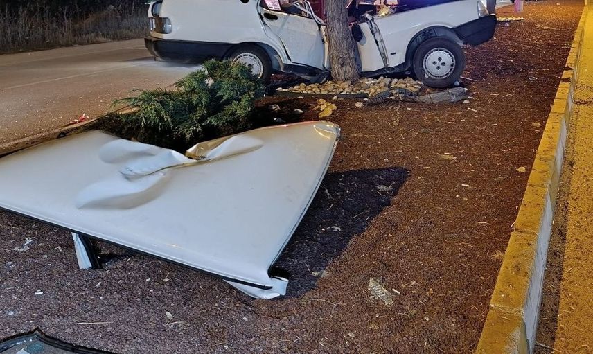 Beyşehir'de kontrolden çıkan otomobilin kazasında genç hayatını kaybetti