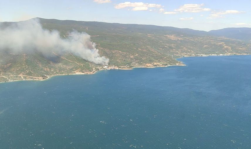 Armutlu kapaklı hattında orman yangını: ekipler müdahaleye başladı