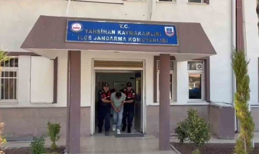 30 yıl hapis cezasıyla aranan hükümlü, jandarma tarafından dronla yakalandı