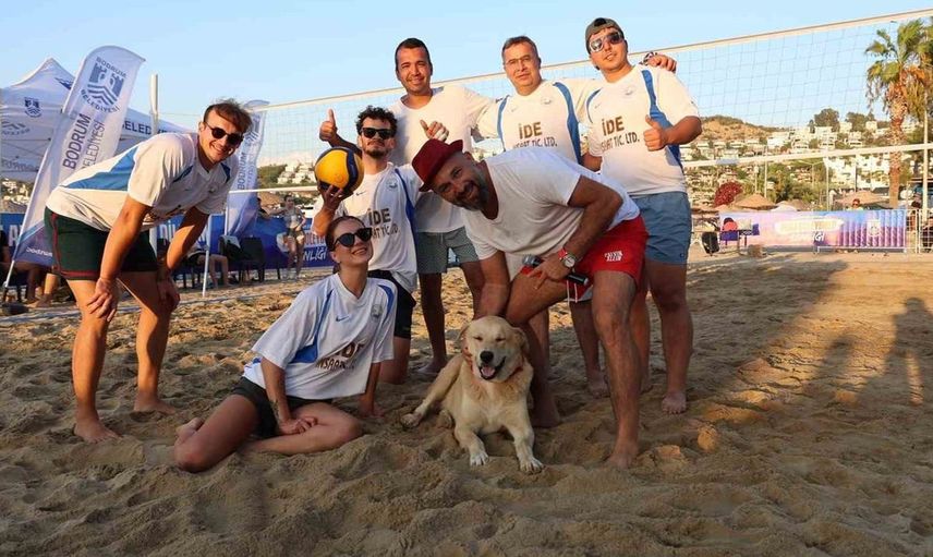 Bodrum'da plaj voleybolu heyecanı büyüyor
