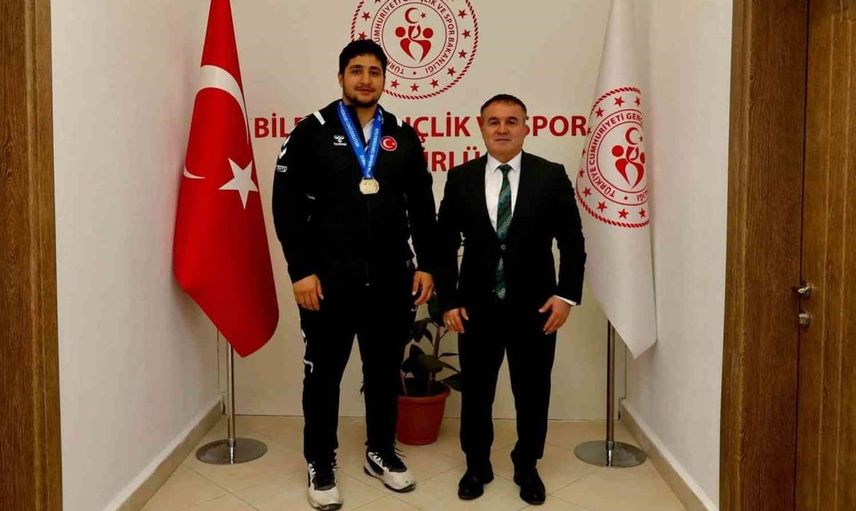 Bilecik’te Avrupa şampiyonu Zaloğlu’na kutlama ziyareti