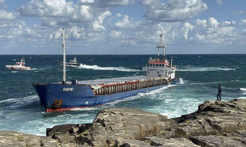 Kocaeli'nde karaya oturan 'Rapid' gemisi için düzenlenen ihale sonuçsuz kaldı