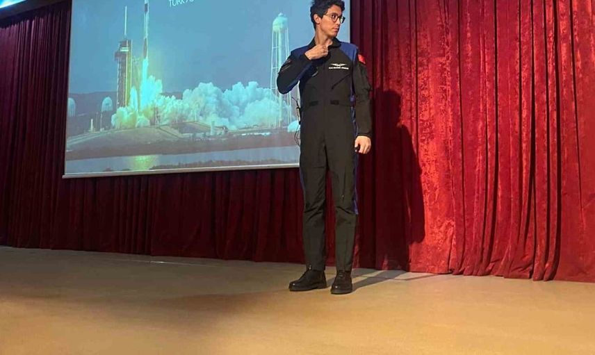 Uzay yolculuğunun sırlarını öğrencilere anlattı: Türkiye’nin ikinci astronotu Tuva Cihangir Atasever