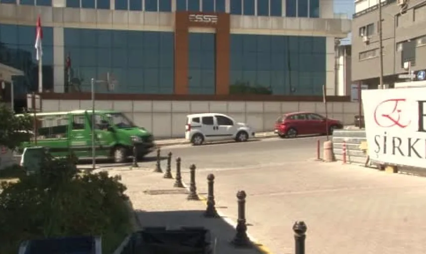 Kaşif Kozinoğlu'nun mezarından alınan örnekler adli tıpta incelenecek