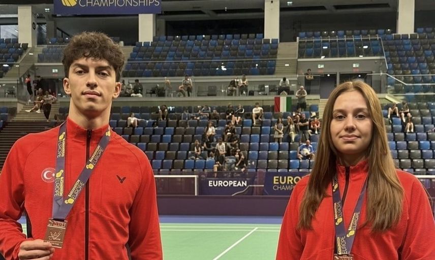 Erzincanlı badmintoncular tarih yazdı: Dünya sıralamasında 2. sıraya yükseldiler