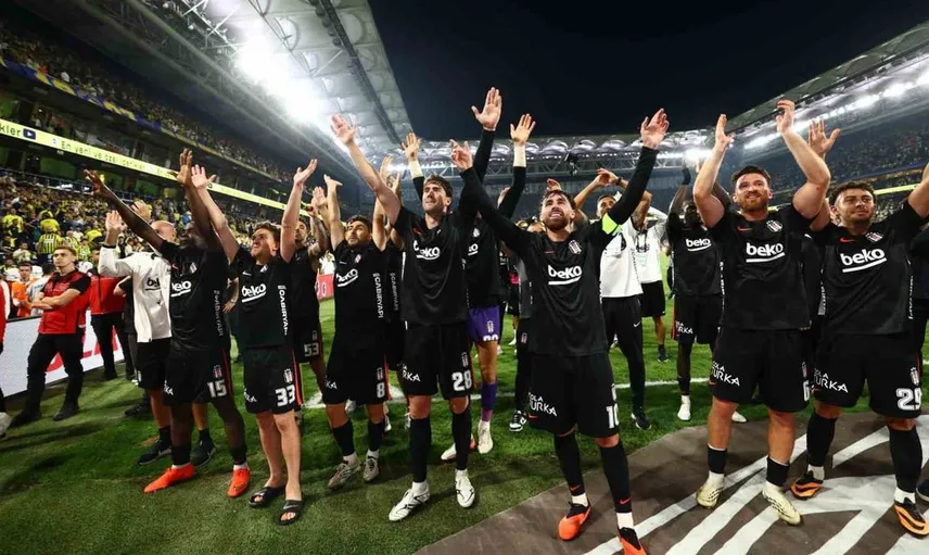 Beşiktaş, Fenerbahçe'yi deplasmanda geçti: 2-1