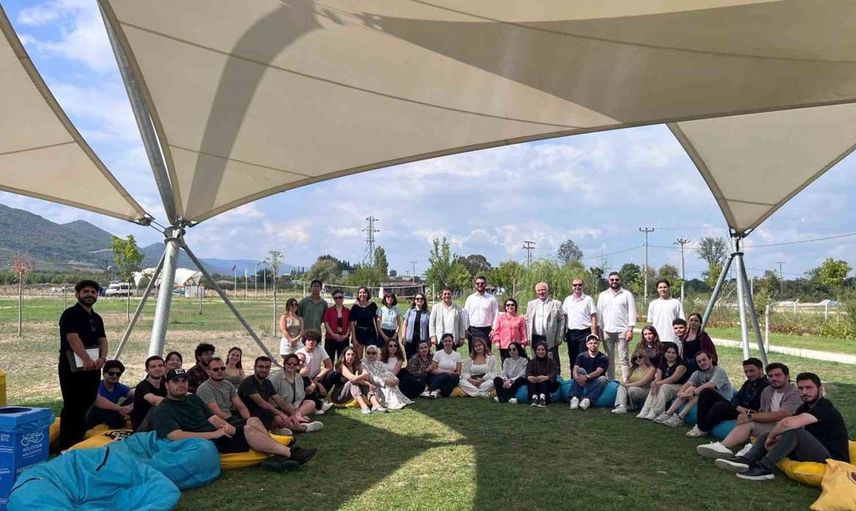 Yeşil gelecek için bir araya geldiler: Nilüfer’de gençlik ve spor kampı
