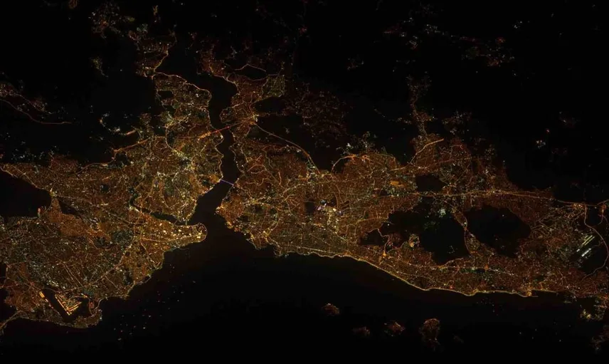 Astronotların gözünden İstanbul: Uzaydan çekilen etkileyici fotoğraflar paylaşıldı