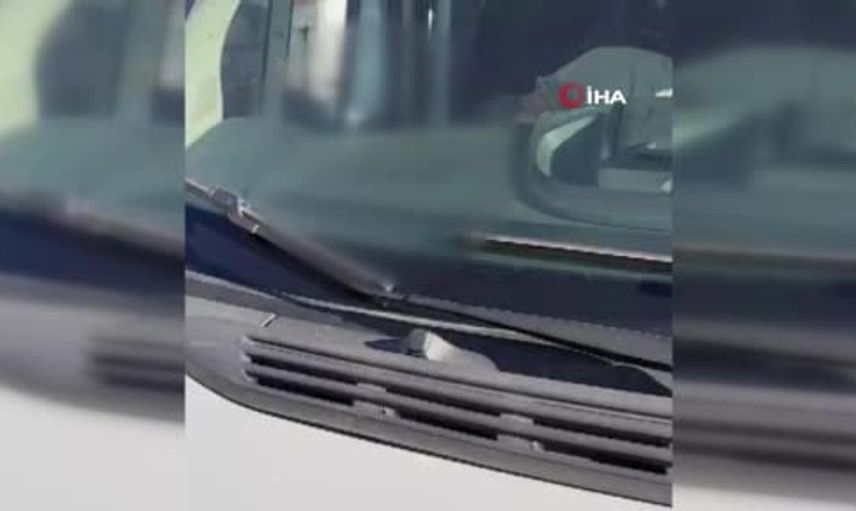 Arnavutköy'de minibüs sürücüleri arasında silahlı kavga: 1 ölü