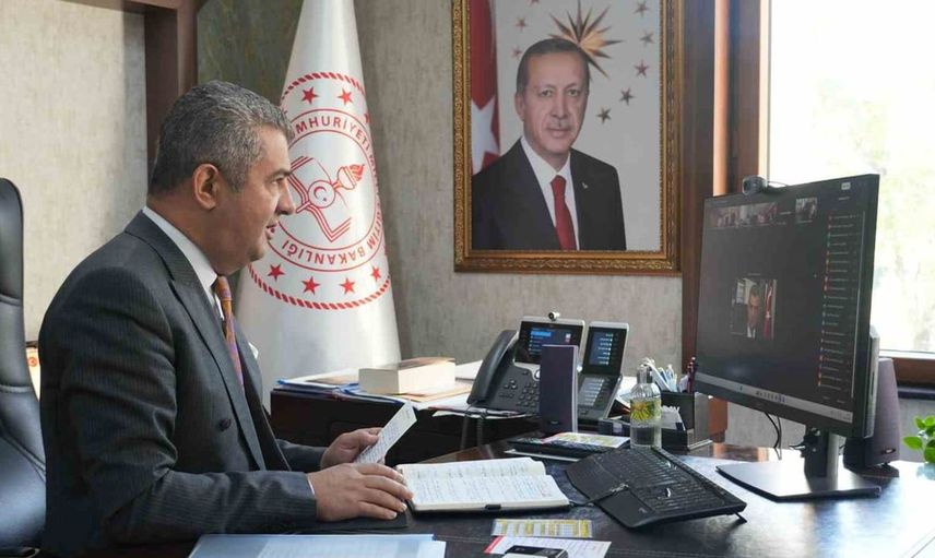 Dijital platformda eğitim liderleri toplandı