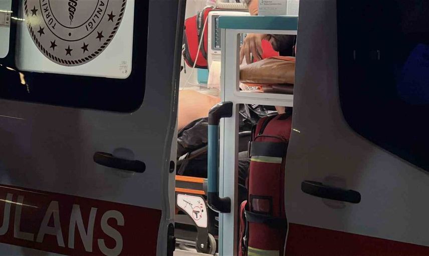 Menteşe'de kavgada 14 yaşındaki gencin bıçaklanması sonrası iki yaralı hastaneye kaldırıldı