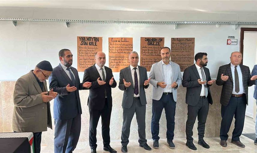 Aksaray'da sergilenmeye başlayan 'Filistin Sokağı' ile insani dram vurgusu yapıldı