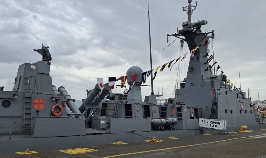 Marmaris'te deniz tutkunlarına özel: TCG Zıpkın ziyarete açıldı