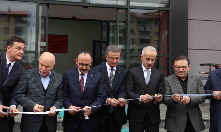 Erzurum'da ulaşım güvenliğini artıracak akıllı sistemler açıldı
