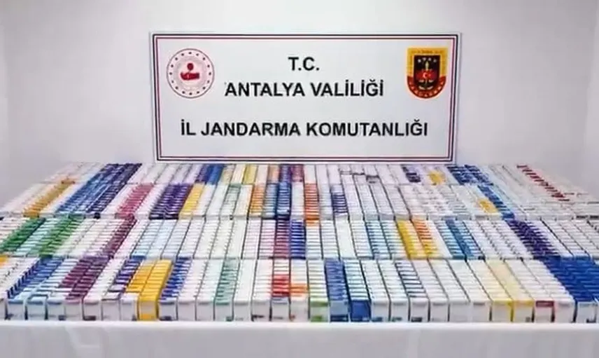 Antalya'da jandarma uyuşturucu baskınında 7 kişi tutuklandı