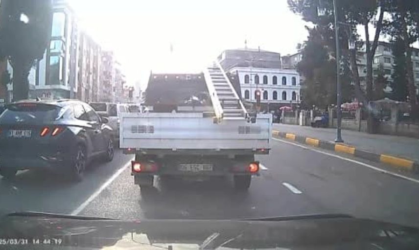 Araklı'da elektrikli bisiklet kazası: İki çocuk yaralandı
