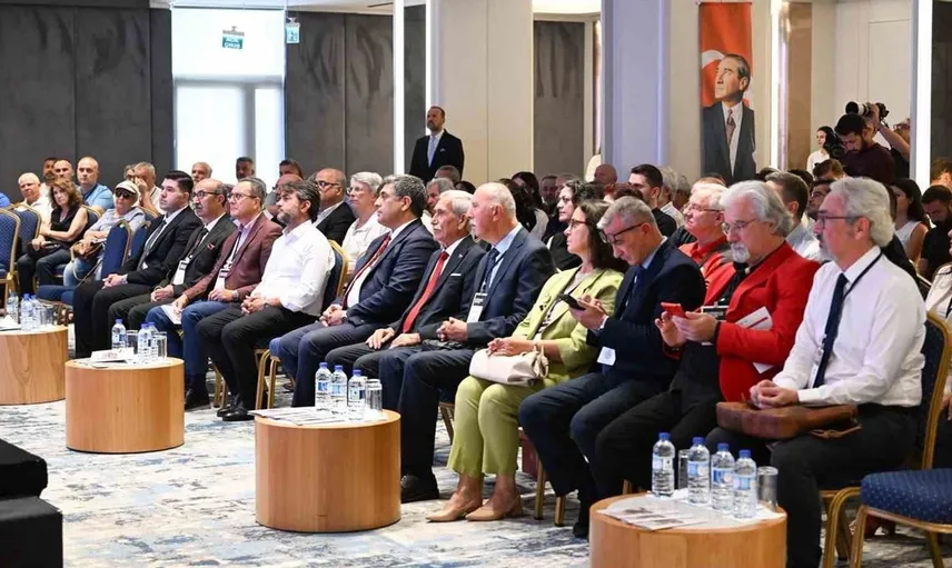 Manisa'nın tarihi yeniden gözler önüne serildi: Millî Mücadele sempozyumu