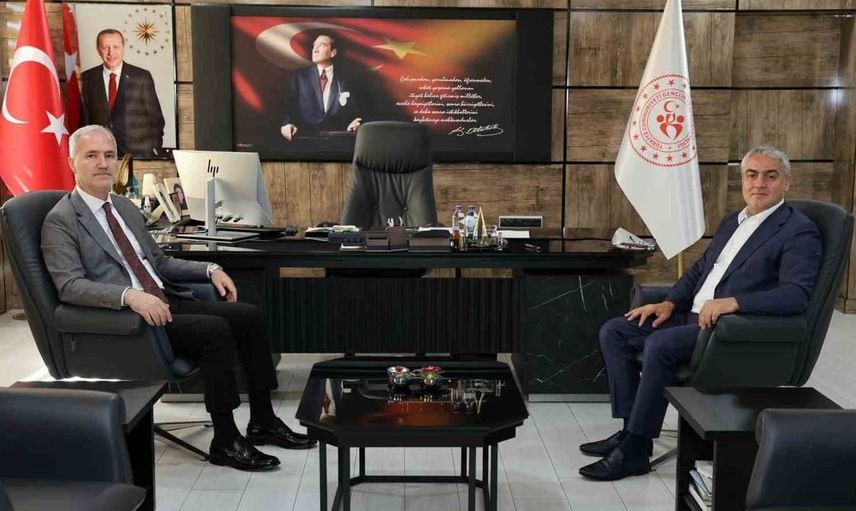İnegöl Belediyesi’nin eski binası gençlik merkezine dönüşüyor