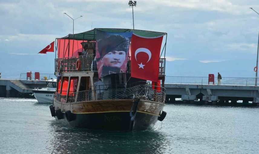 Sinop'ta Atatürk'ün 98. geliş yılı coşkuyla kutlandı