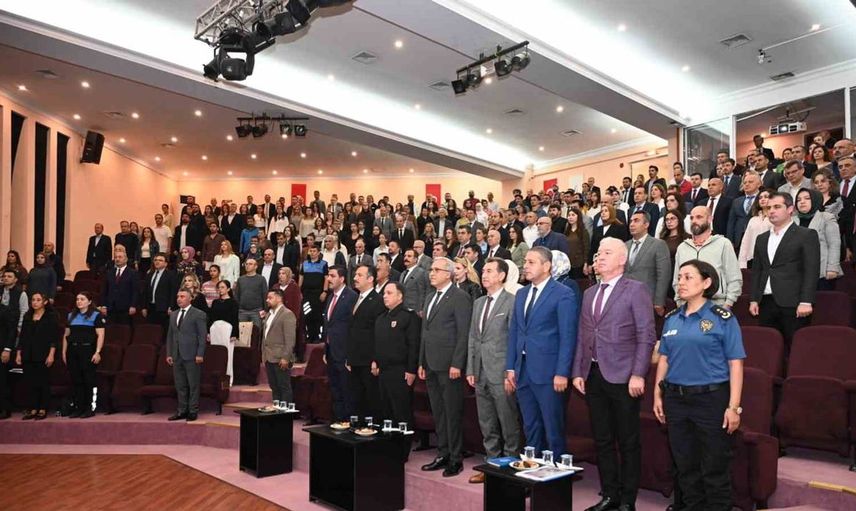 Manisa'da okul yöneticilerine güvenlik eğitimi verildi